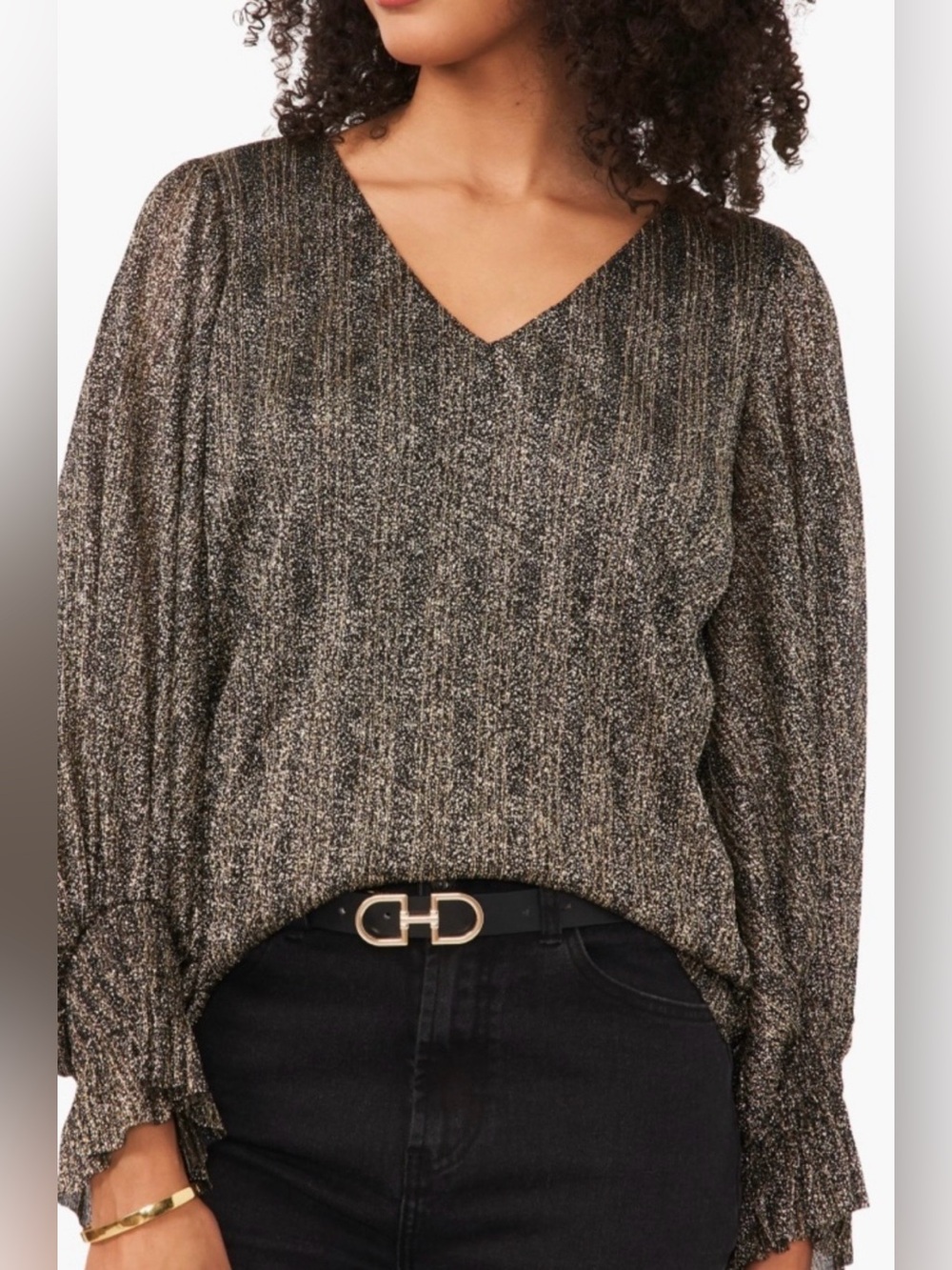 Vince Camuto Metallic Gold Pinstripe V-Neck blouse, NWT size 2X